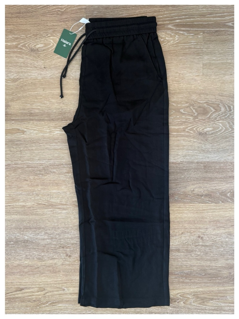 Halara High Waisted Drawstring Pants - Picture 4 of 4